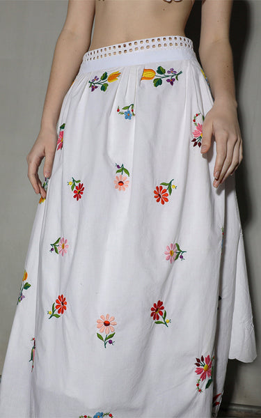 apron - hand embroidery cotton