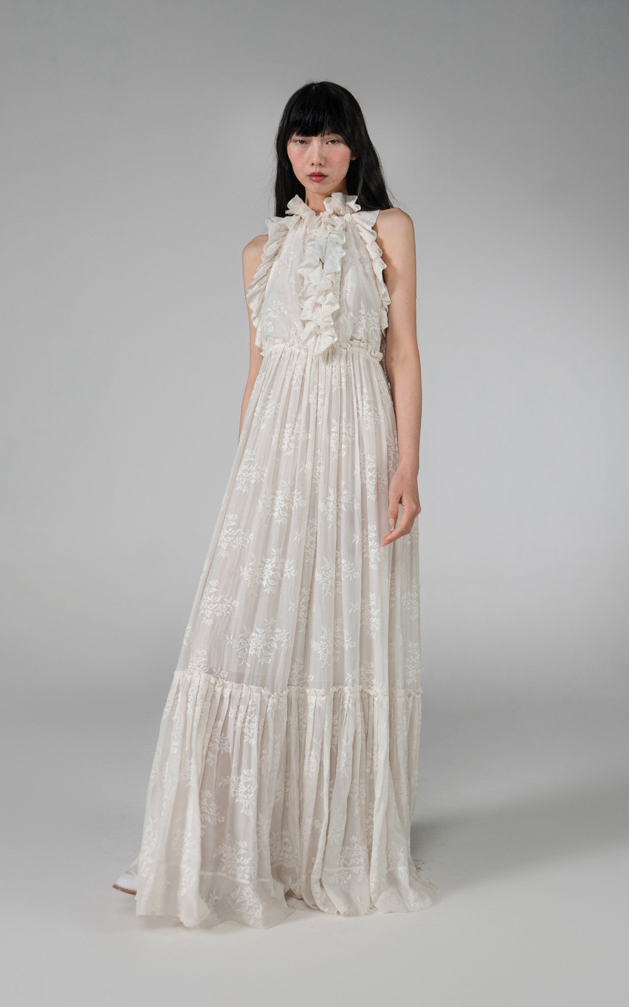 divna gown