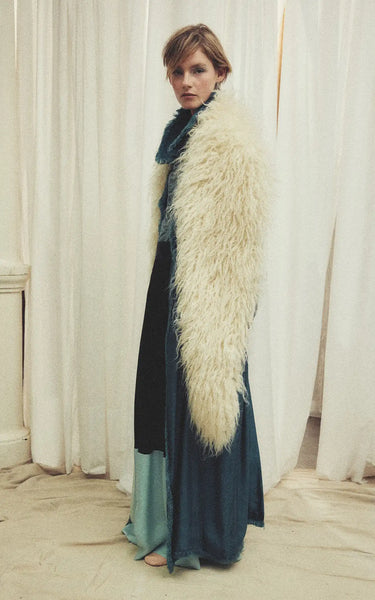 beautifully untamed shawl