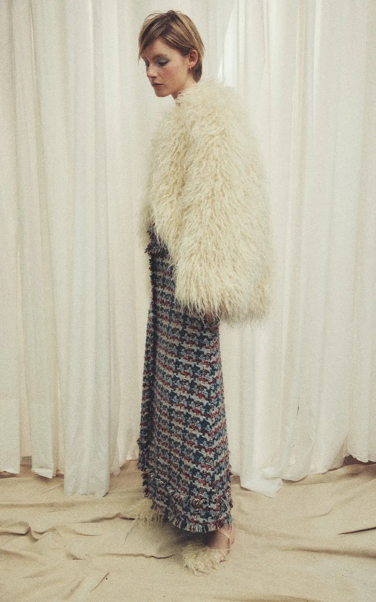 love expands a line skirt