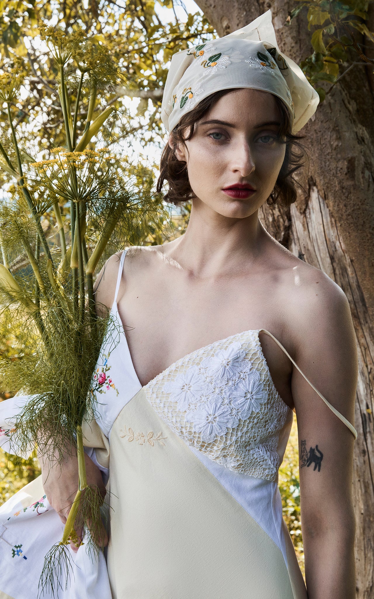 La Vigilia dress ( the eve )