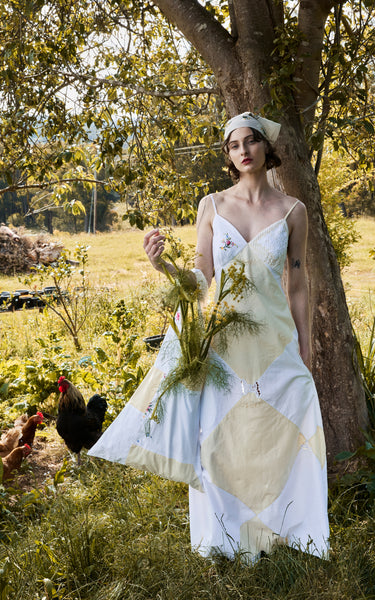 La Vigilia dress ( the eve )