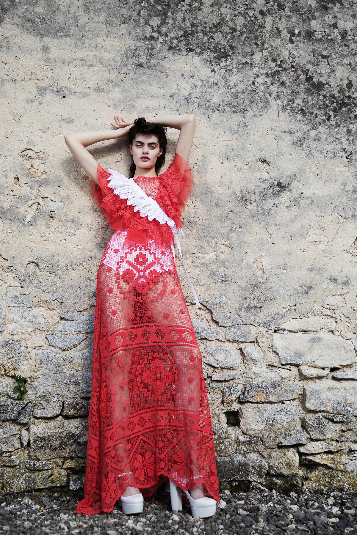 nevenka red lace crochet dress with white kolo frill